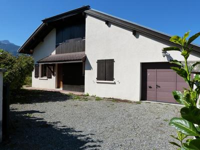 Maison - 105 m² - 4 pièces