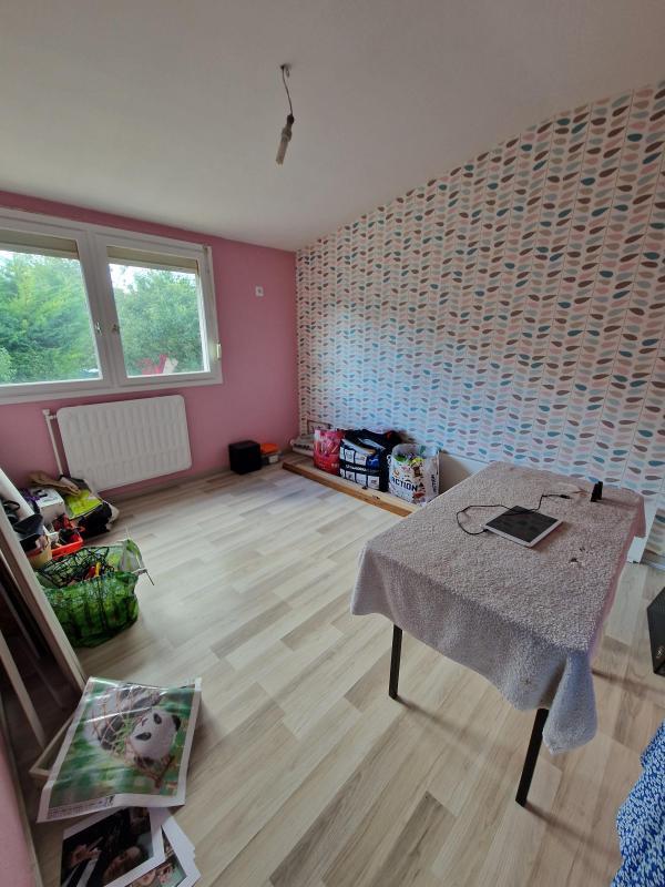 Maison - 94 m² - 4 pièces