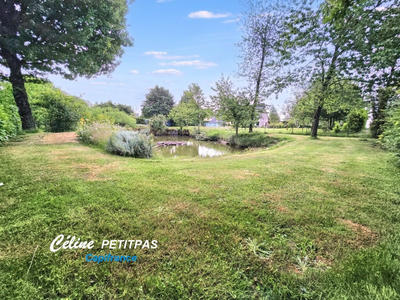 Terrain constructible - 1 240 m²