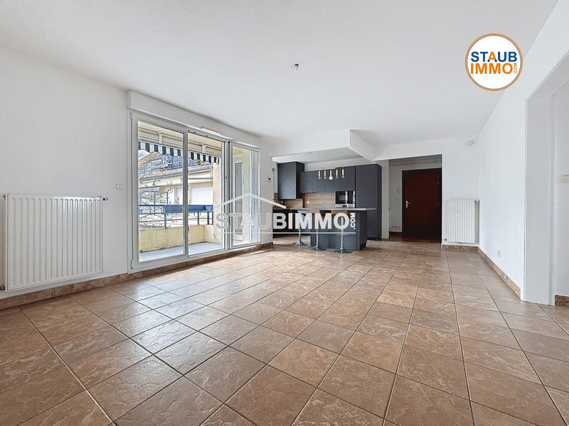 Appartement - 125 m² - 6 pièces