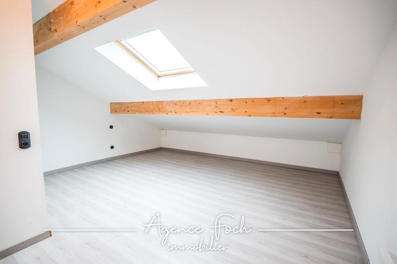 Maison contemporaine - 150 m² - 2 pièces