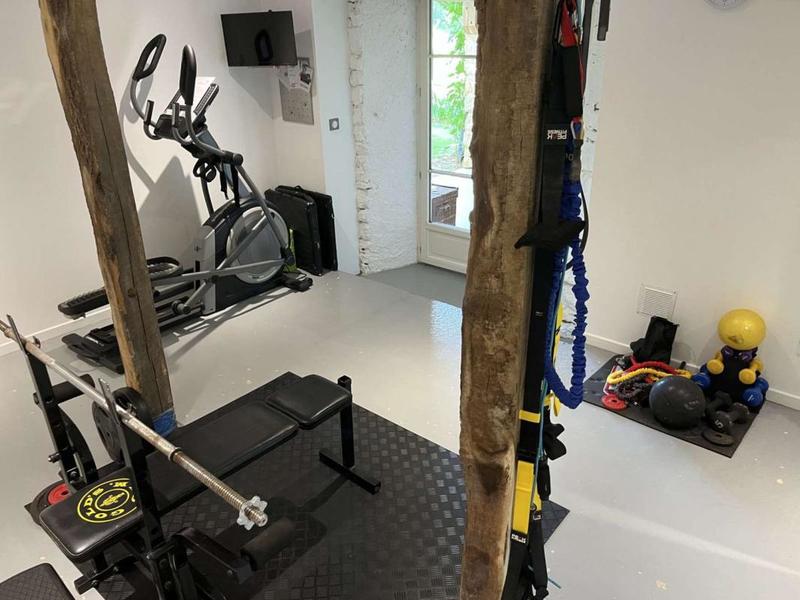 Propriété - 300 m² - 8 pièces