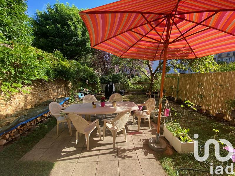 Maison - 99 m² - 5 pièces