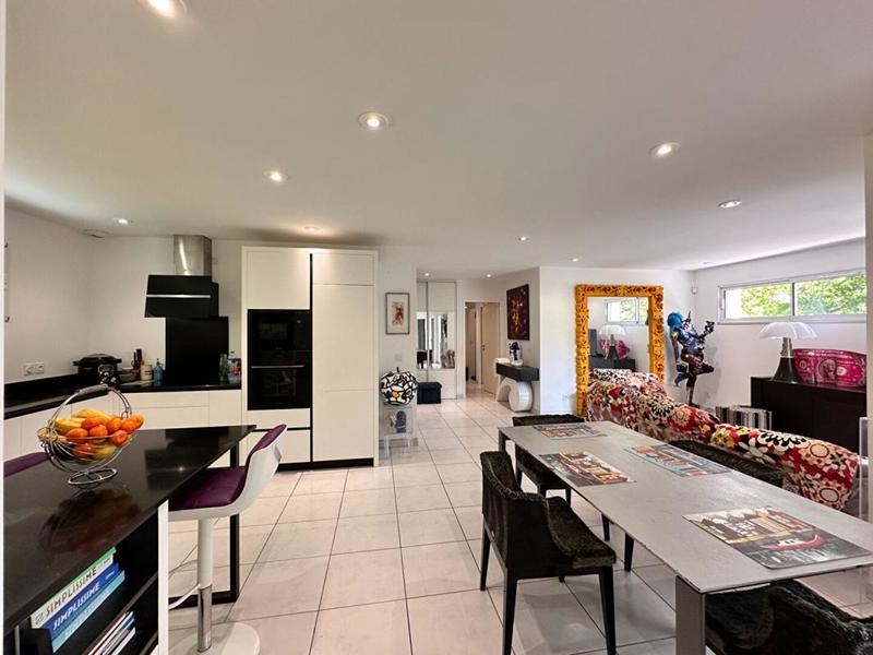 Maison - 150 m² - 7 pièces