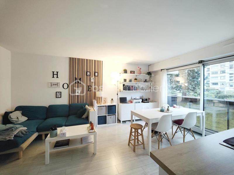 Appartement - 84 m² - 4 pièces