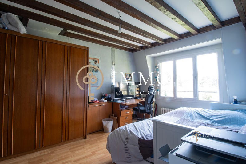 Maison - 145 m² - 8 pièces