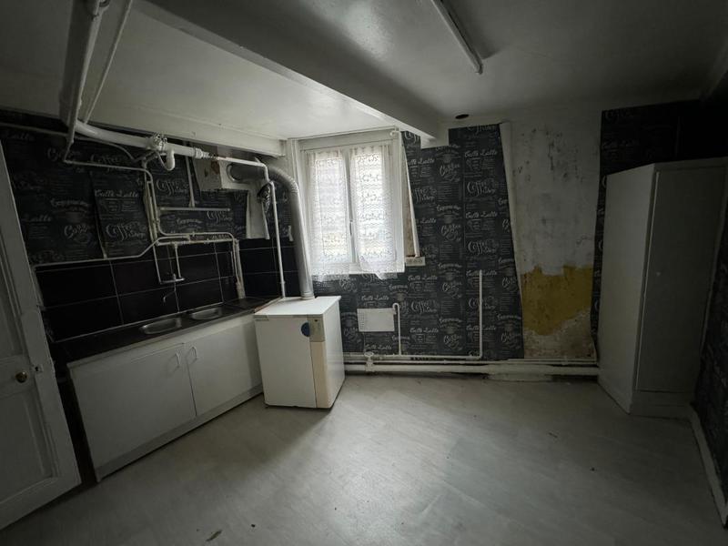 Immeuble - 82 m² - 5 pièces