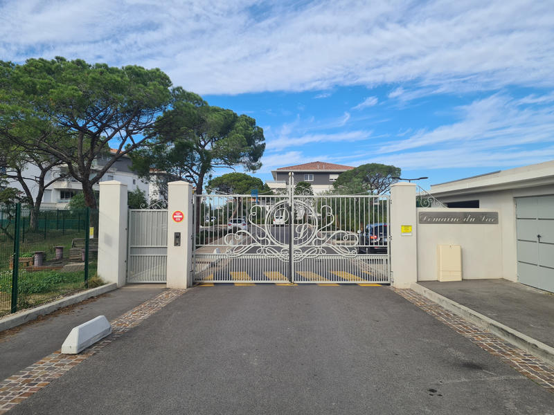 Appartement - 105 m² - 4 pièces