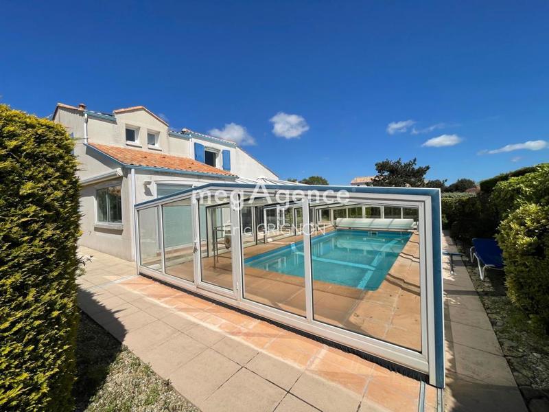 Maison - 160 m² - 6 pièces