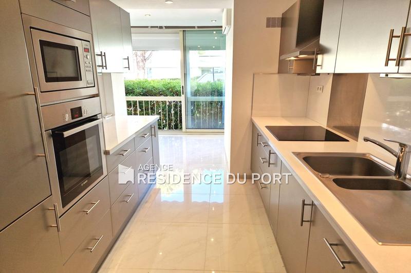 Appartement - 70 m² - 2 pièces