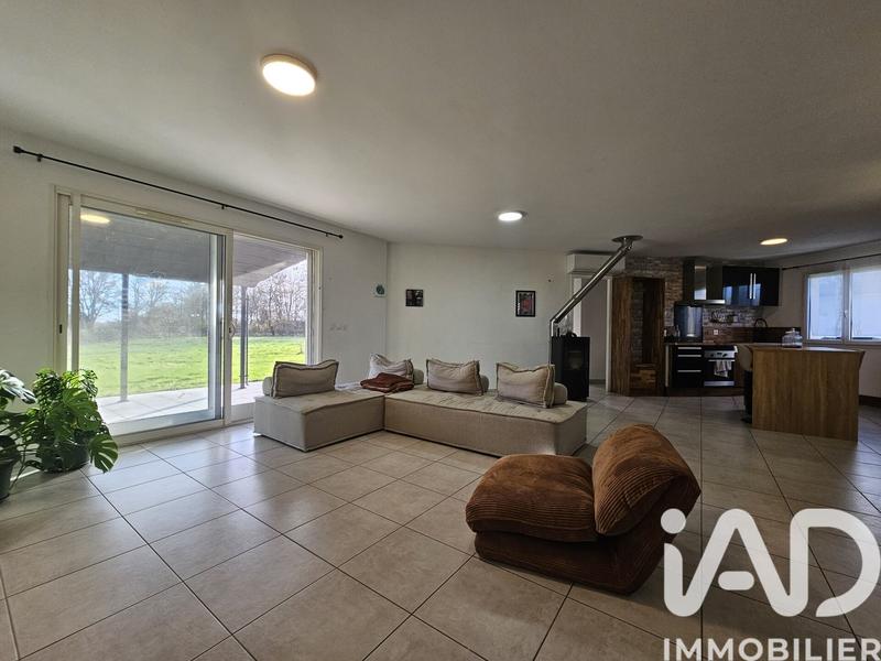 Maison - 98 m² - 4 pièces