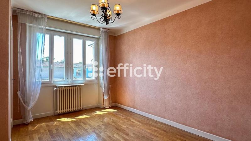 Appartement - 169 m² - 8 pièces