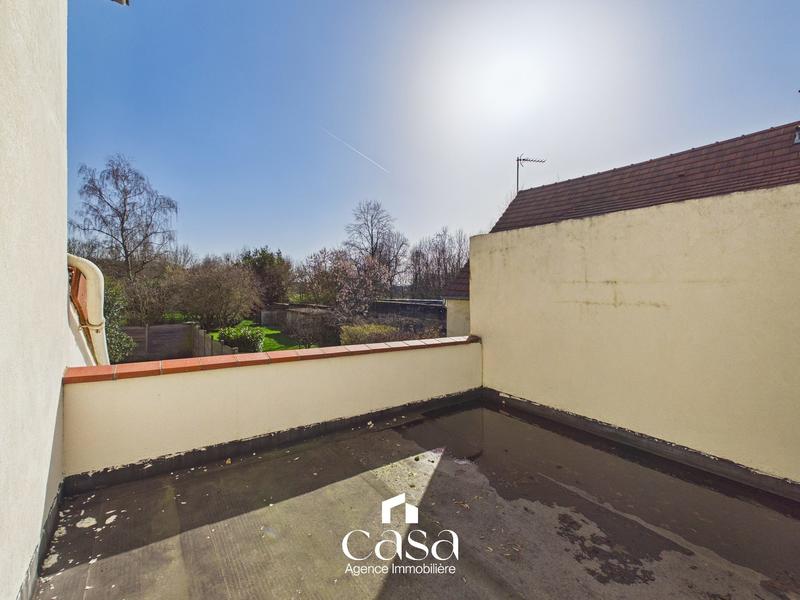 Maison - 122 m² - 6 pièces