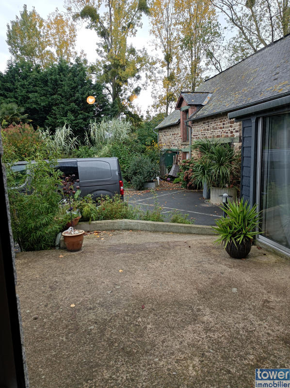 Maison de village - 120 m² - 8 pièces