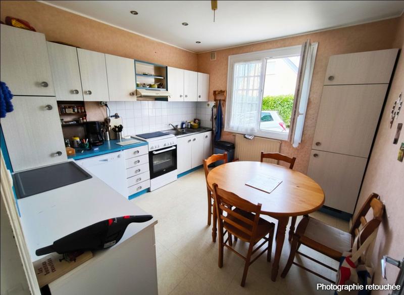 Maison - 98 m² - 5 pièces