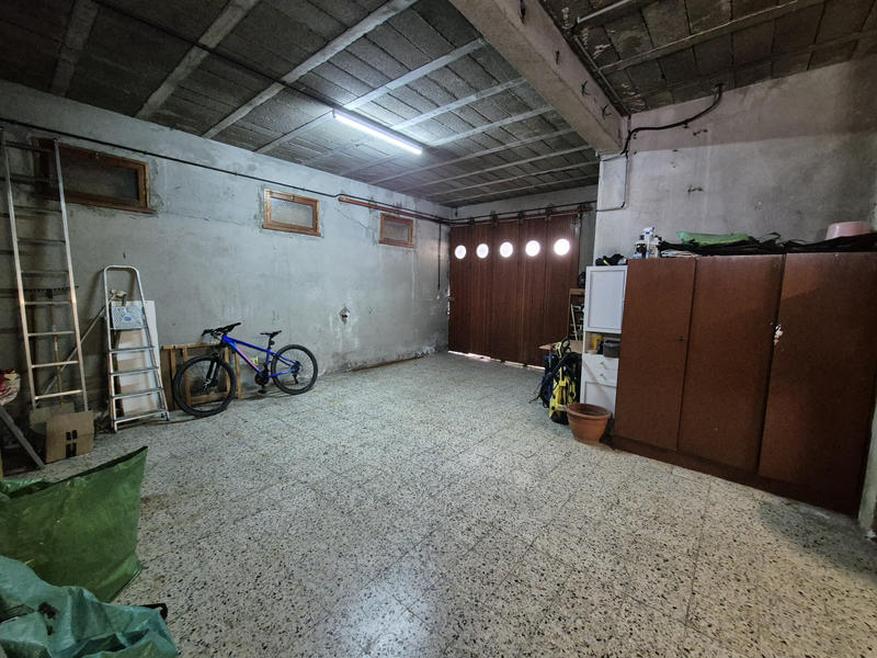 Maison - 200 m² - 8 pièces