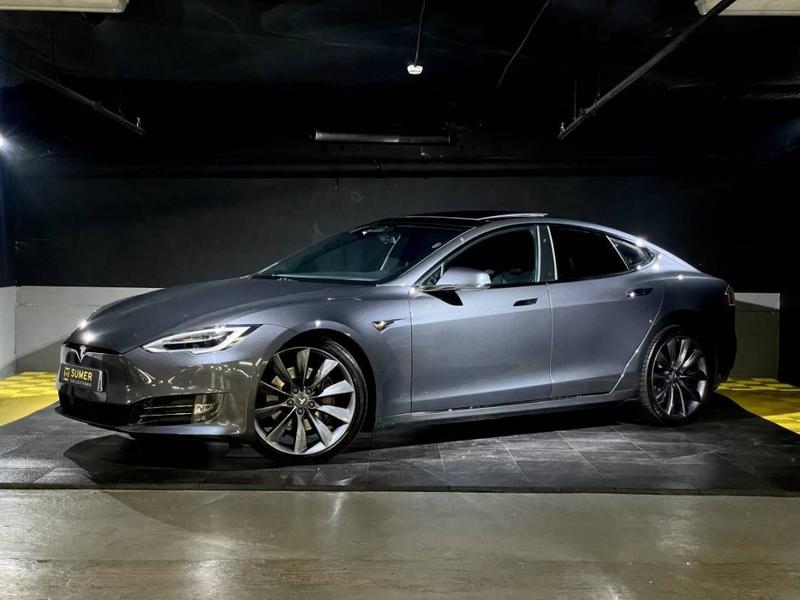 Tesla Model s 100 kWh Dual Motor