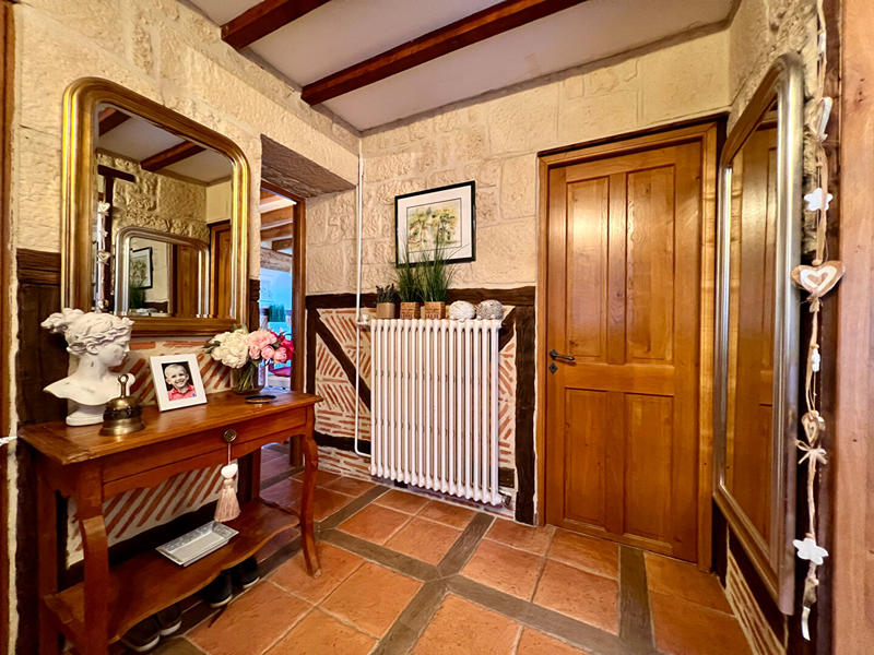 Maison - 147 m² - 7 pièces