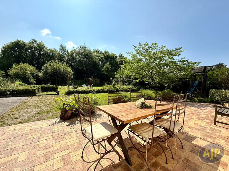 Maison - 136 m² - 6 pièces