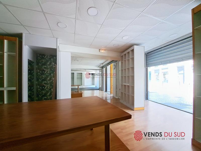 Local d'activités - 105 m²