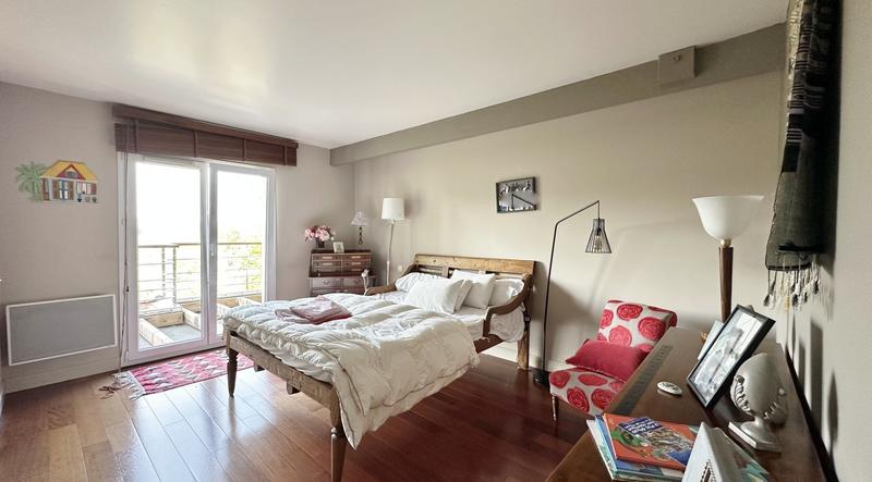 Maison d'architecte - 240 m² - 6 pièces