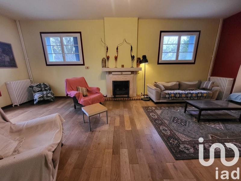 Maison - 205 m² - 5 pièces