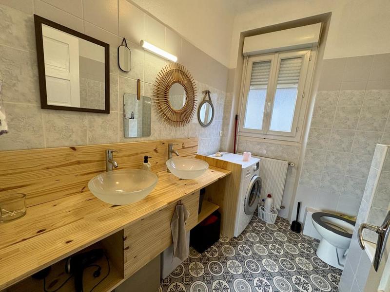 Appartement - 85 m² - 4 pièces