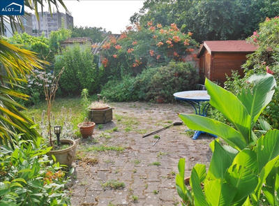 Maison - 160 m² - 5 pièces