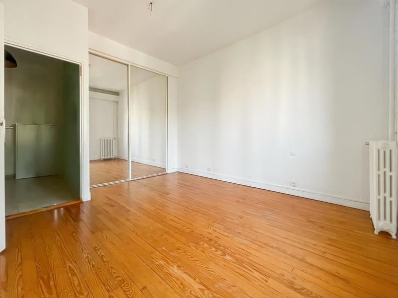 Appartement - 111 m² - 4 pièces