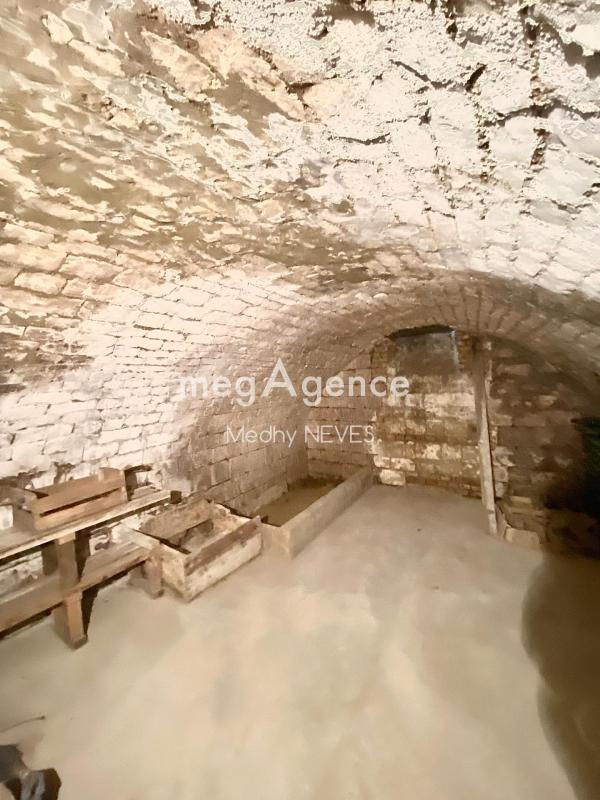 Maison - 147 m² - 5 pièces