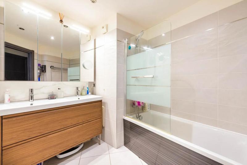 Appartement - 82 m² - 4 pièces