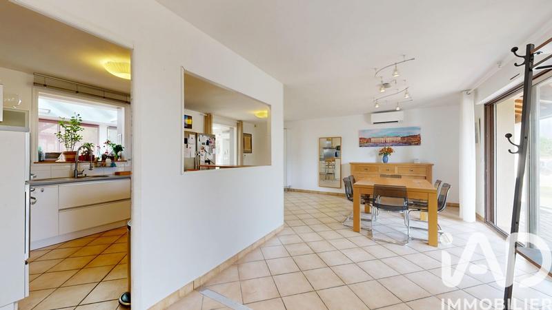 Maison - 132 m² - 6 pièces