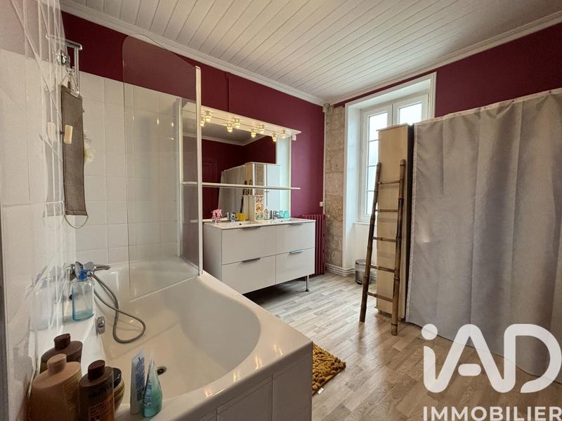 Maison de village - 180 m² - 7 pièces