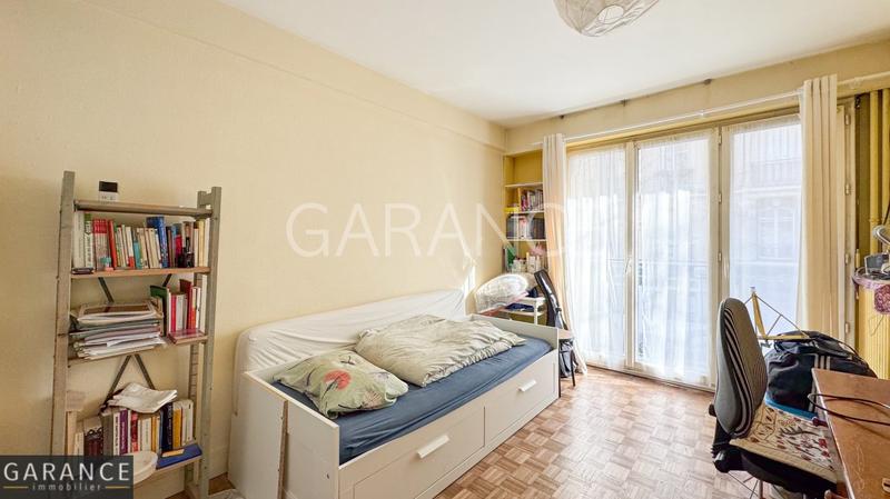 Appartement - 82 m² - 4 pièces