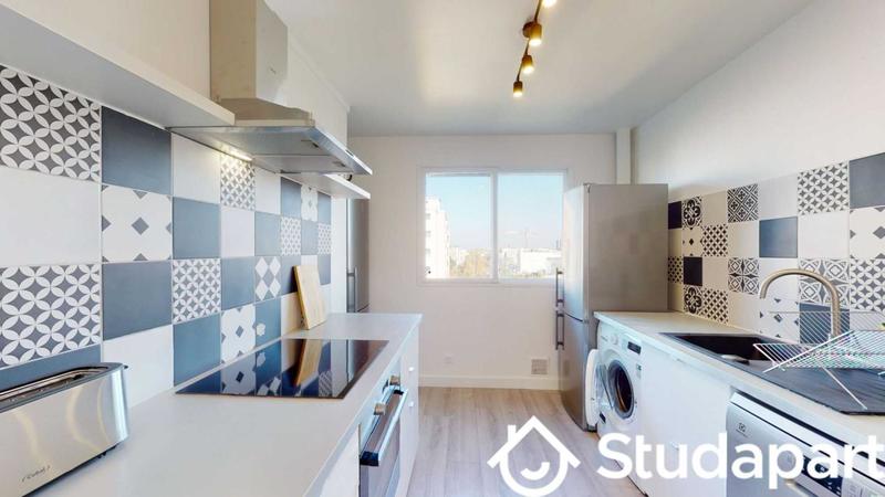 Chambre - 11 m² - 1 pièce