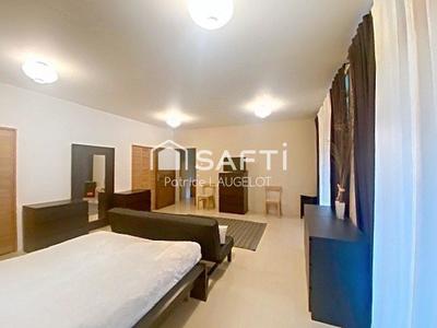 Loft - 400 m² - 15 pièces