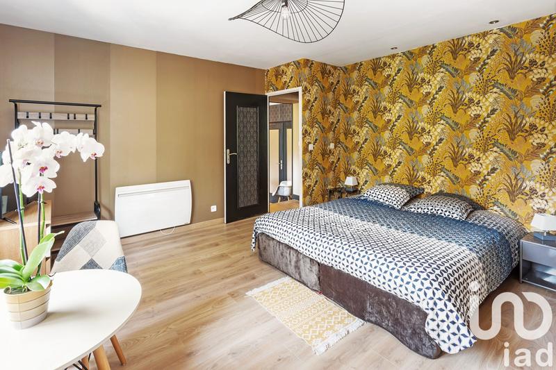 Maison - 190 m² - 7 pièces