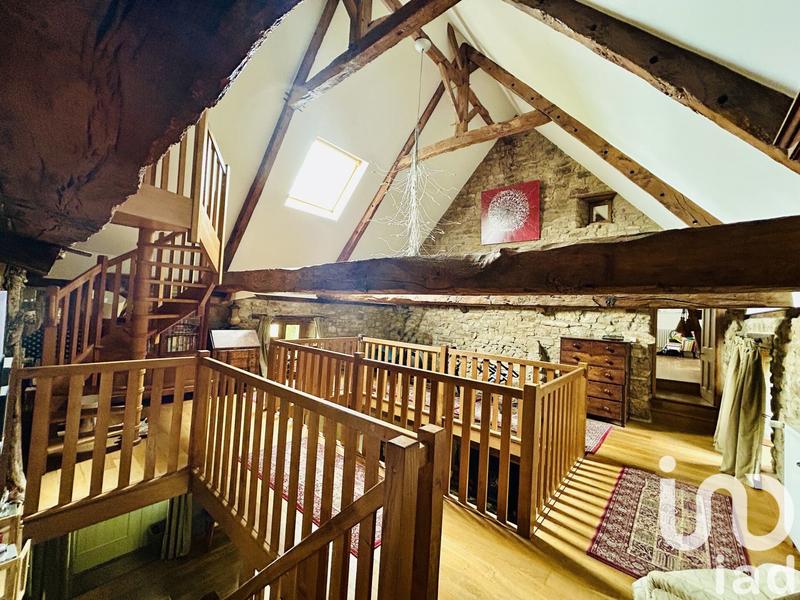 Maison - 245 m² - 7 pièces