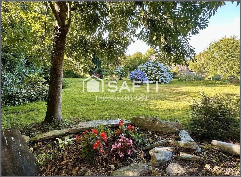 Maison - 245 m² - 8 pièces