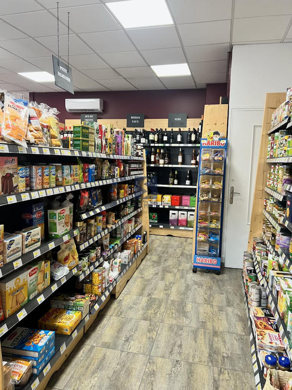 Fonds de commerce - Magasins - 135 m²