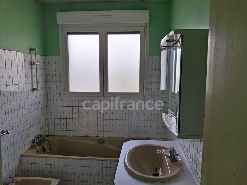 Maison en pierre - 166 m² - 7 pièces