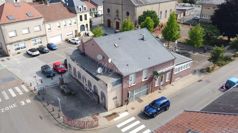 Immeuble mixte - 10 pièces