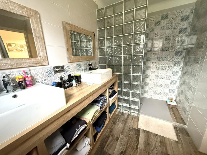 Maison - 133 m² - 6 pièces