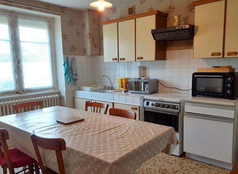 Maison - 94 m² - 5 pièces