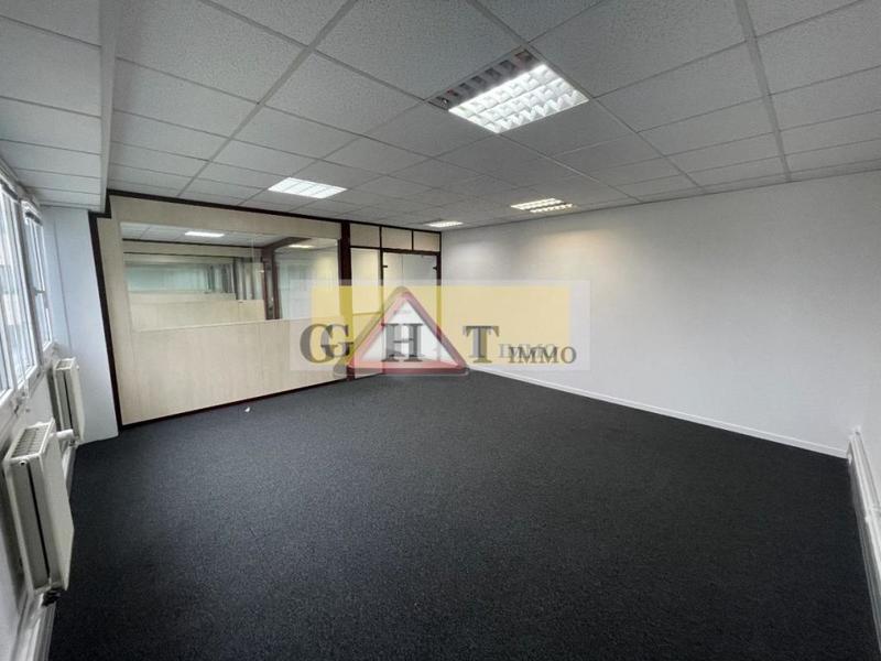 Bureau - 247 m²