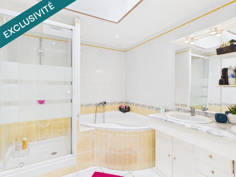 Maison - 141 m² - 6 pièces