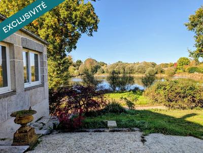 Maison - 237 m² - 9 pièces