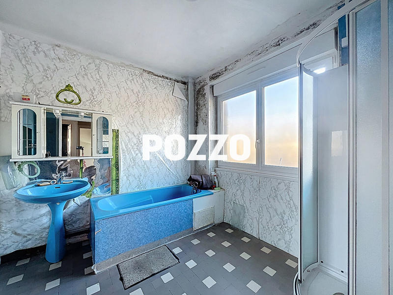 Immeuble - 185 m² - 3 pièces