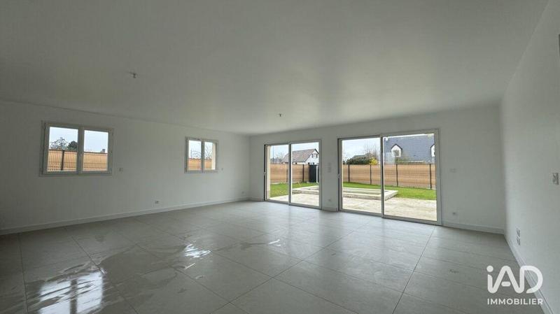 Maison - 121 m² - 4 pièces