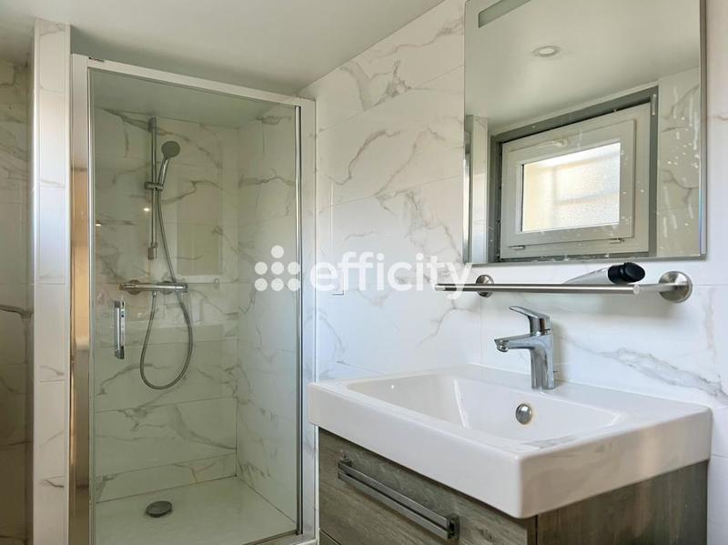 Maison - 131 m² - 7 pièces